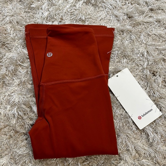 Lululemon || Align High-Rise Mini Flared Pant 32" || Cayenne || 0 || NWT || - Picture 4 of 4